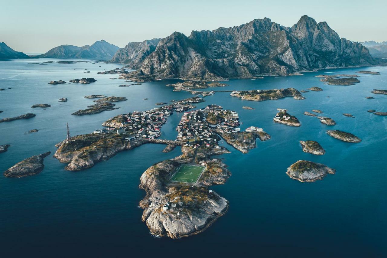Trevarefabrikken Henningsvær Kültér fotó
